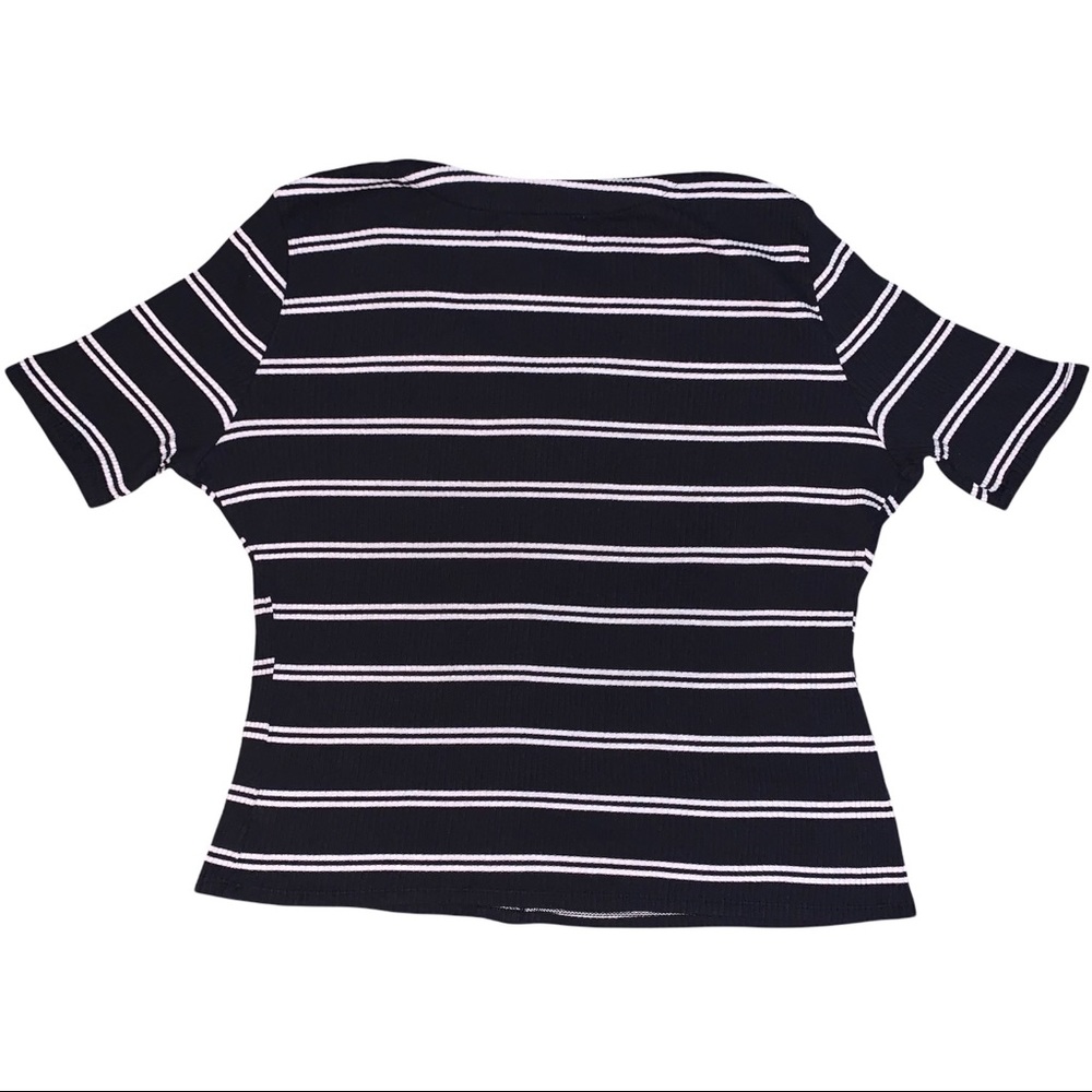 Black & White Striped Ribbed Button Up Top - Picture 2 of 3
